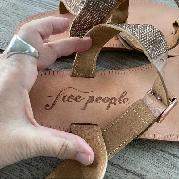 Free People Sunset Cruise Embellished Leather Sandals Womens Size 9 NWT