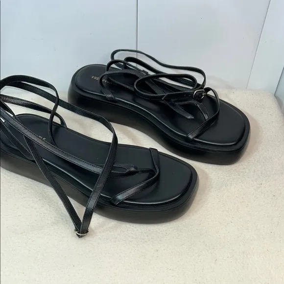 *Free People Winnie Wrap Leather Flatform Sandal (B4)