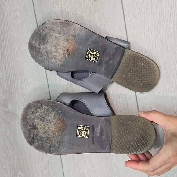 Free People Women Leather Loop Toe flats slide shoes Sandals sz 39.5/9.5