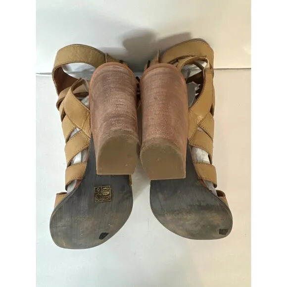 Free People Women's Leather Block Heel Ankle Cutout Boots Booties Tan SZ 40/10