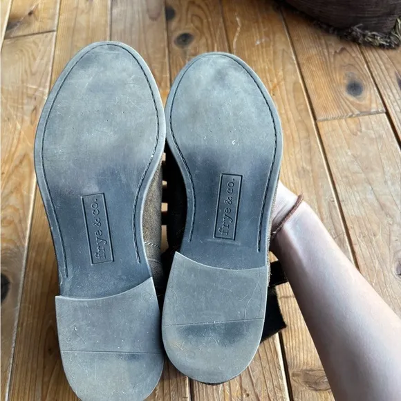 Frye &amp; Co Sarah Shortie Suede Ankle Boots