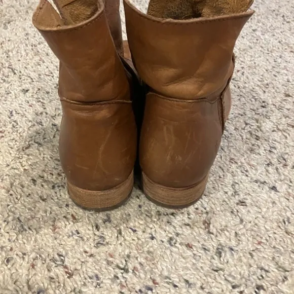 Frye Boots Melissa slouch ankle boots size 7.5