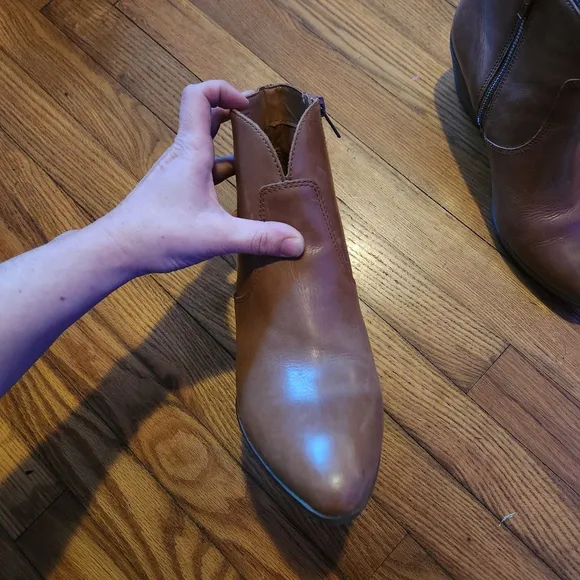 Frye Jennifer Brown Leather Ankle Booties
