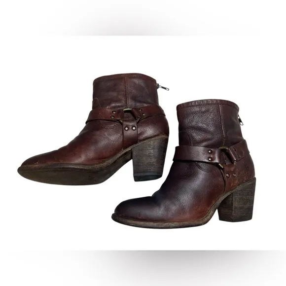 FRYE LEATHER ZIPPER ANKLE Distressed BOOTS SIZE 8B B2
