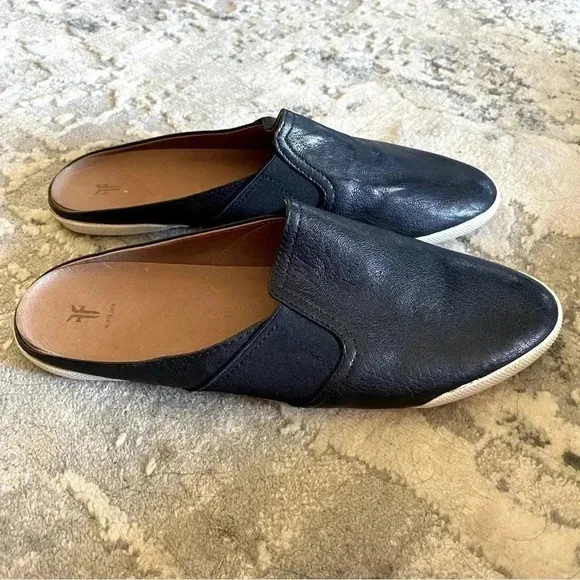 Frye Melanie Slip On Black Leather Backless Mules Slides Flats: 10