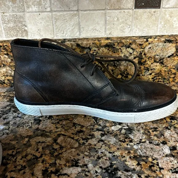 FRYE Mens Distressed Chukka Boots Sz‎ 9.5 Brown Leather Ankle Boot