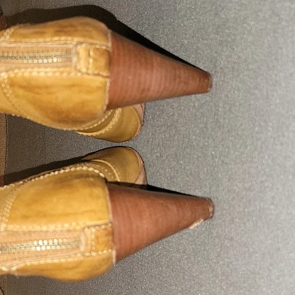 💚FRYE REGINA ANKLE BOOTIES