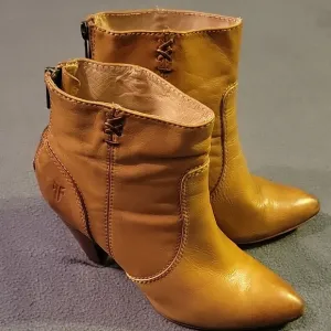 💚FRYE REGINA ANKLE BOOTIES