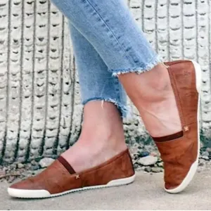 FRYE SLIP ON SHOES SIZE 9 LEATHER COGNAC TAN BROWN MELANIE CASUAL FLATS