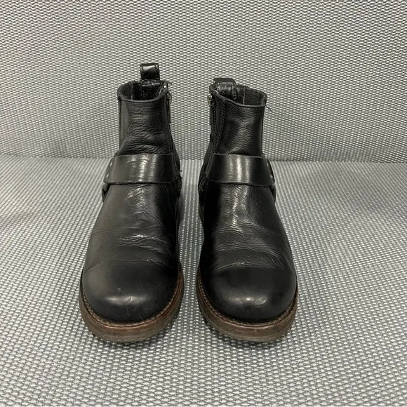 Frye Veronica Harness Short Ankle Boots‎ Side Zip Black Leather Womens Size 6.5