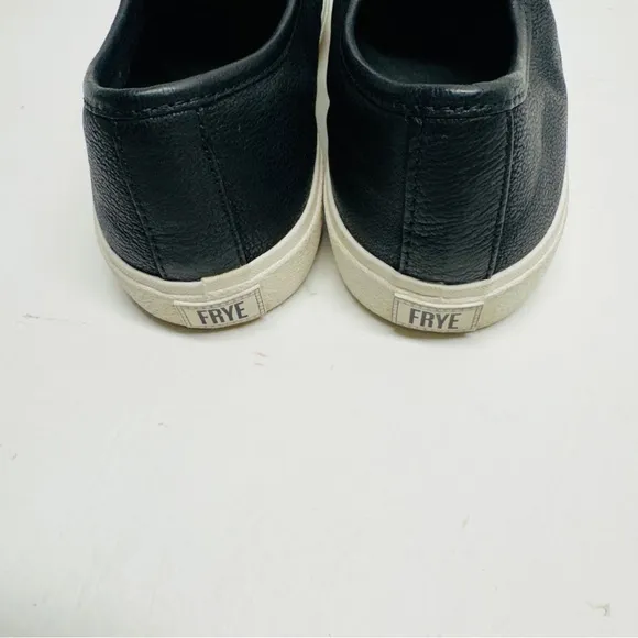 FRYE WOMENS SHOES SIZE 8.5