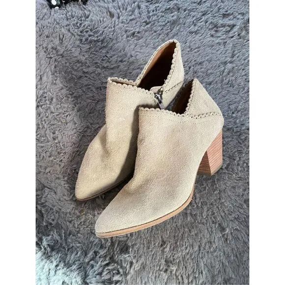 Frye suede ankle boots size 10