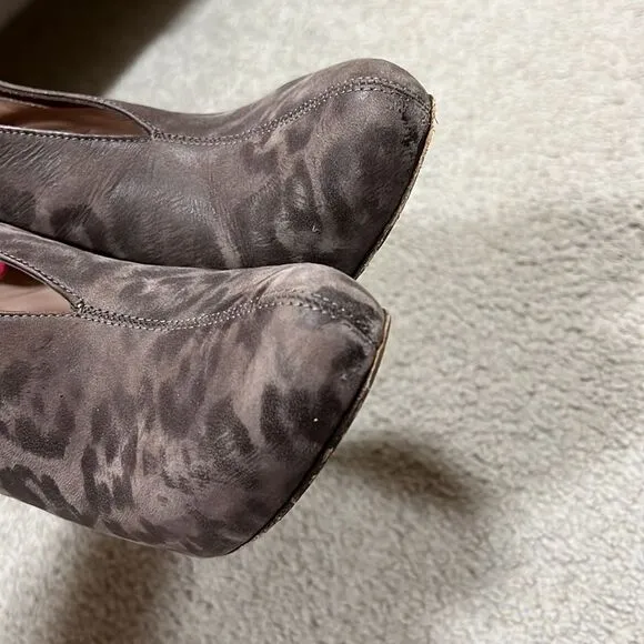 Furla ankle boots size 38