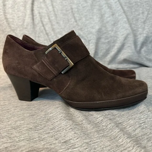 GABOR Brown Suede Women's Shoes, Side Buckle, Size 7, EUC