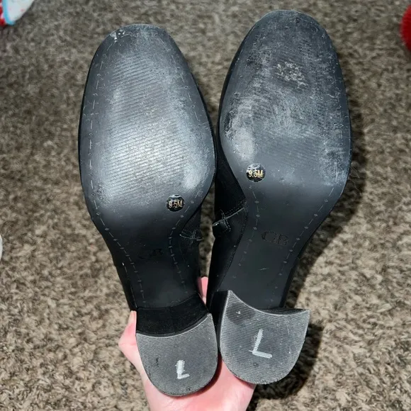 Gianni Bini Black Leather Boot Heels Size 9.5