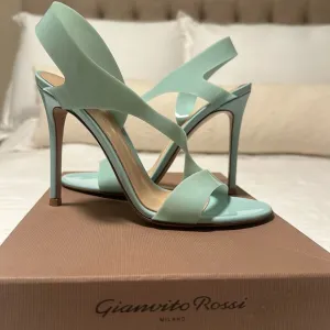 Gianvito Rossi metropolis heels