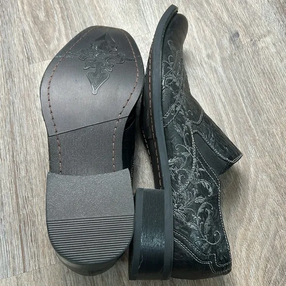 Giorgio Brutini G-Rock Black Embossed Leather Shoes Size 9 Medium