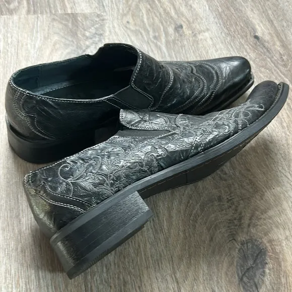 Giorgio Brutini G-Rock Black Embossed Leather Shoes Size 9 Medium