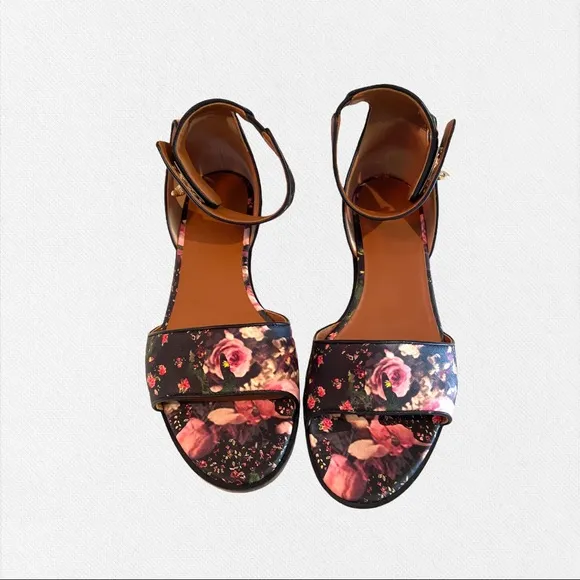 Givenchy Shoes Sandals