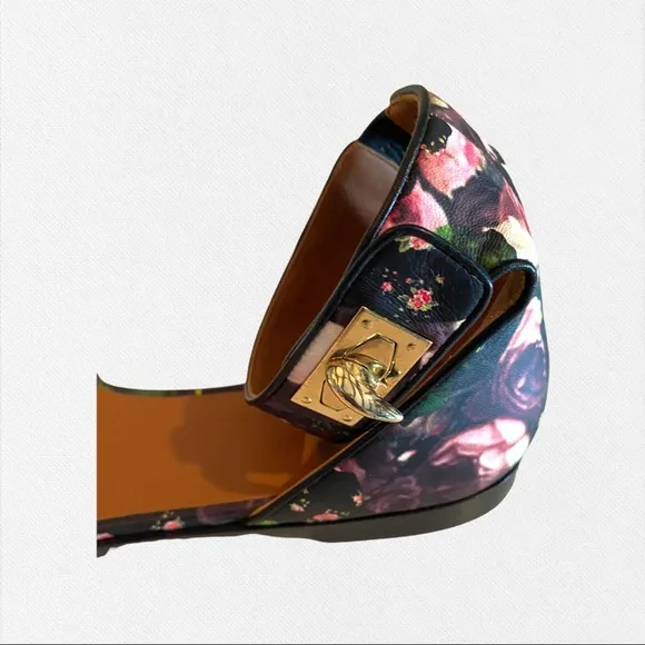 Givenchy Shoes Sandals