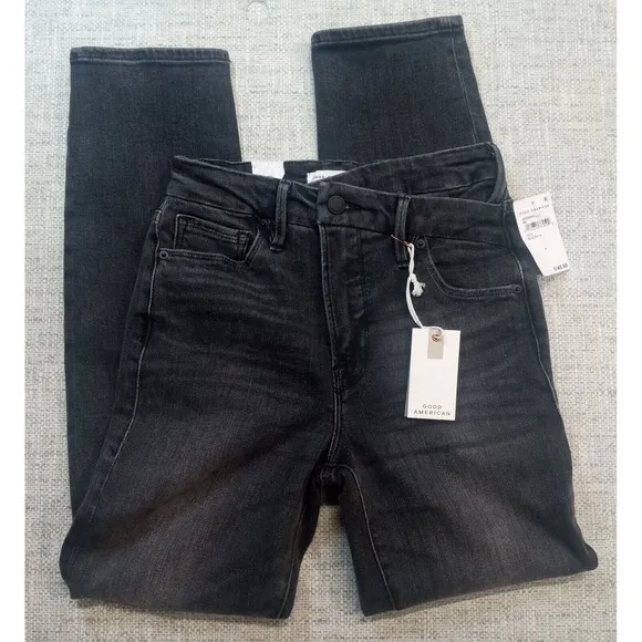 Good American Black219 Size 0x28 Inseam Skinnyish Fit High Rise