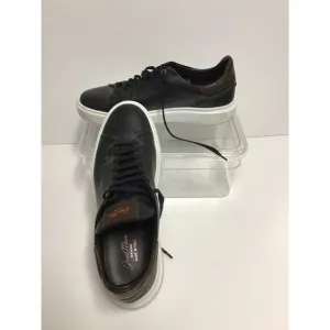 Good Man's Brand Black Leather Shoes With Brown Accent