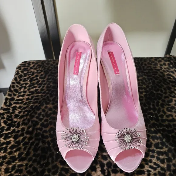 GORGEOUS BORDELLO PINK SATIN HEELS SHOES SIZE 12