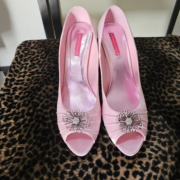 GORGEOUS BORDELLO PINK SATIN HEELS SHOES SIZE 12