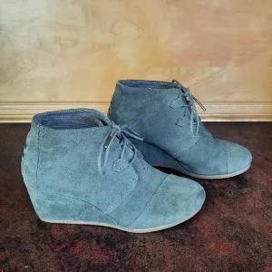 Green suede wedge heel booties - TOMS brand