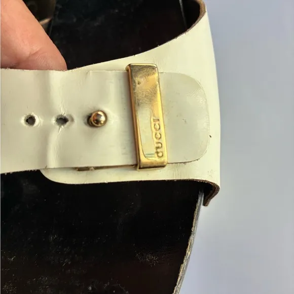 Gucci Cream and Black sandals vintage