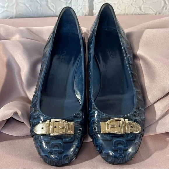 GUCCI Gold Buckle Patent Leather Horse Bit Print Royal Blue