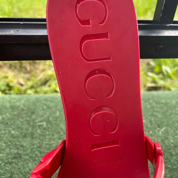 Gucci SIZE 40  Women's Red Slide Sandals