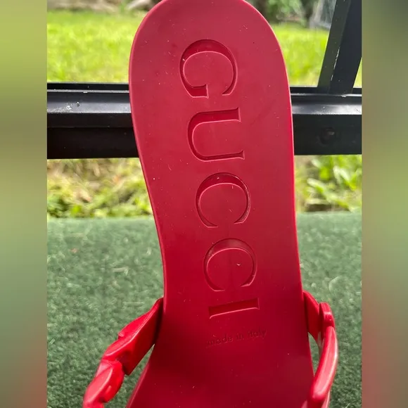 Gucci SIZE 40  Women's Red Slide Sandals