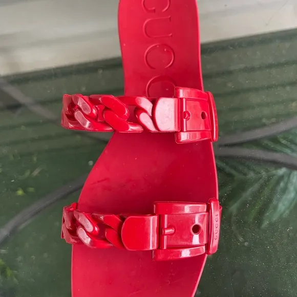 Gucci SIZE 40  Women's Red Slide Sandals