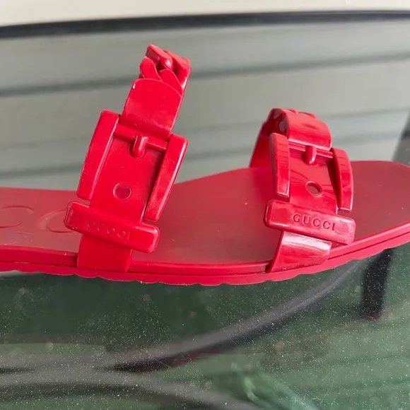 Gucci SIZE 40  Women's Red Slide Sandals