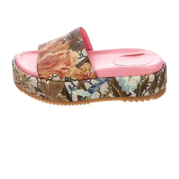 Gucci Women's Floral Slide Sandals - Pink and Multicolor