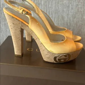 Gucci Women's Orange Slingback Heels