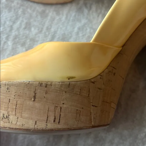Gucci Women's Orange Slingback Heels