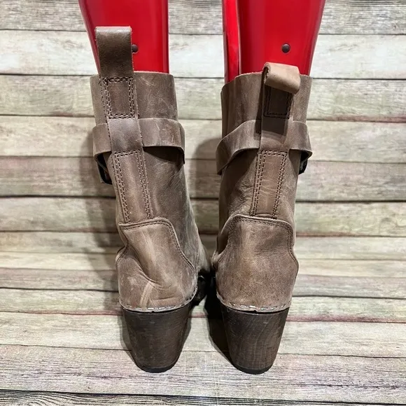 Hasbeens Brown Leather Ankle Boots