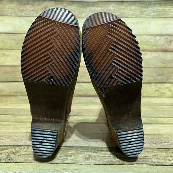 Hasbeens Brown Leather Ankle Boots