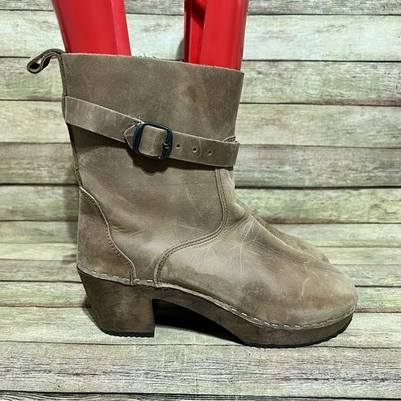Hasbeens Brown Leather Ankle Boots
