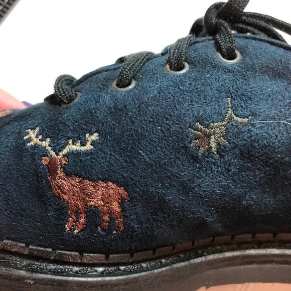 Haus Belir Embroidered Wildlife Loafers Size 6.5