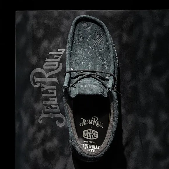 hey dude Jelly Roll Wally Shoes Size 8