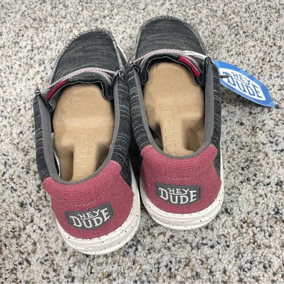 Hey Dude Wally Jersey Black Pink Mens 8 Slip-on Shoes