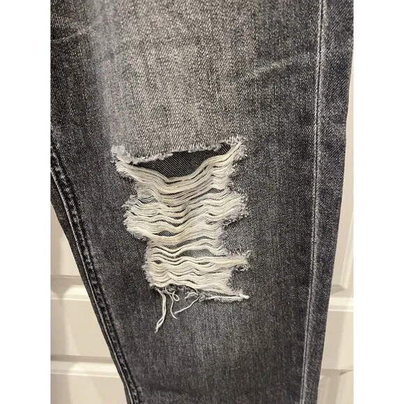 Hidden Zoey Mom Tapered Jeans Ripped High Rise Gray Busted Knee Size 27
