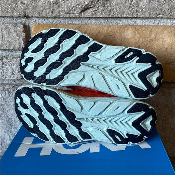 Hoka Men’s Clifton 8 Orange and Blue Running Shoes 10.5D