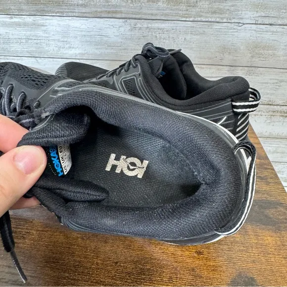 Hoka One One Bondi 7 Women's Size 9 Running Shoes Black | White