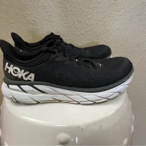Hoka One One Clifton 7 Black White Running Shoes Women's Sz 6.5D B7