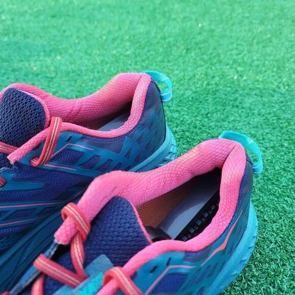 Hoka One One Speegoat 2 - Women's Running Shoes - Size 11