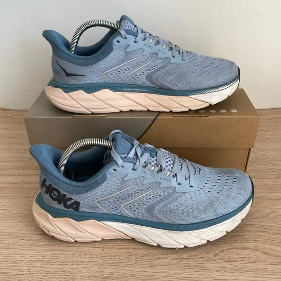 HOKA ONE ONE Women's Zinal Running Shoes - SZ 9.5